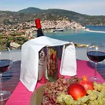 Irene' S Paradise Skopelos