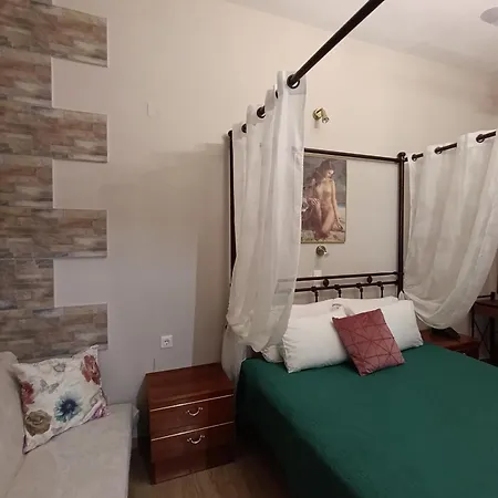 Irene' S Paradise Apartman *