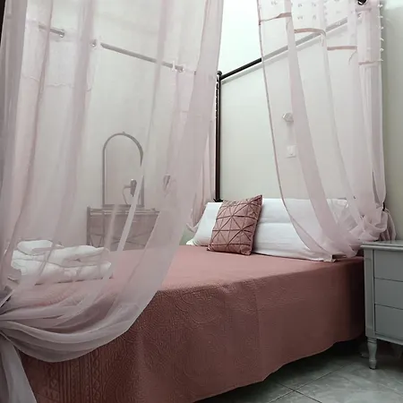 ο παράδεισος της ειρήνης * Σκόπελος