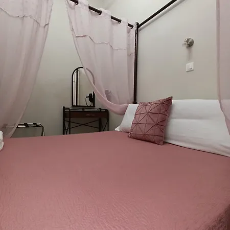 Irene' S Paradise アパート スコペロス