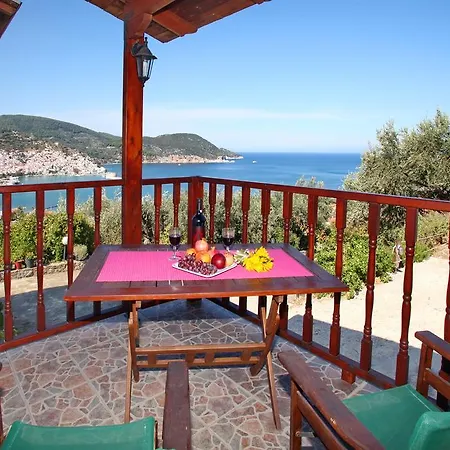 ο παράδεισος της ειρήνης Σκόπελος