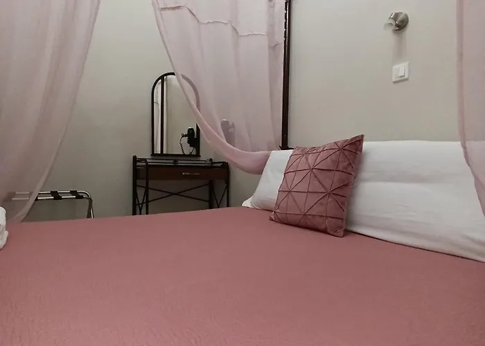 Irene' S Paradise Apartment Skopelos Town