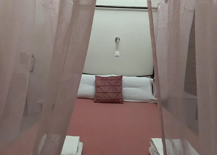 Irene' S Paradise Skopelos Town