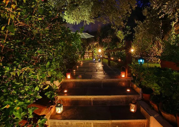 Irene' S Paradise Skopelos Town