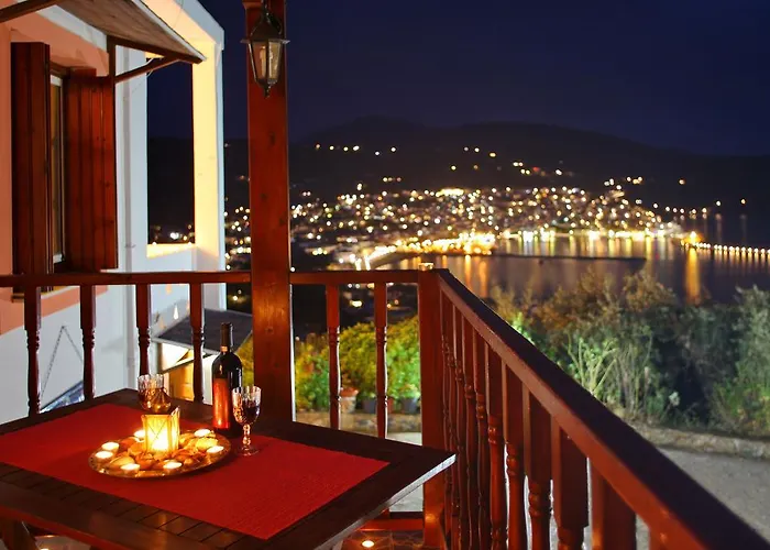 Irene' S Paradise Skopelos Town